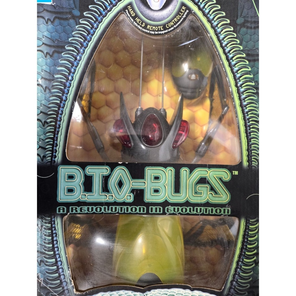 B.I.O Bugs Remote Control Robotic Insect Toy Hasbro WowWee NEW Sealed N O S
